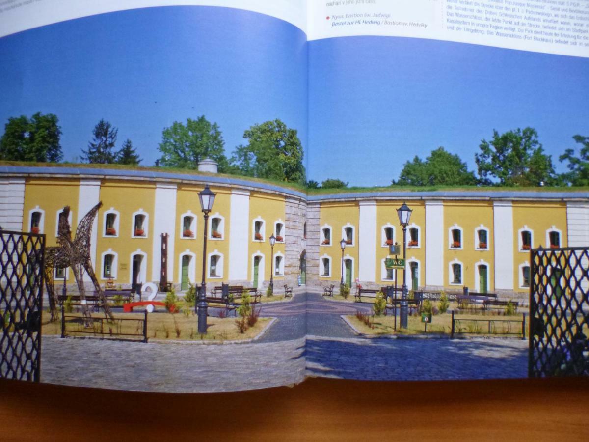 Апартаменты Der Kleine Bauernhof Keine Arbeiter Zadnych Pracownikow Lubiatow  Экстерьер фото
